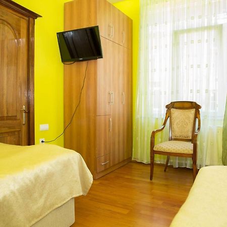 Hotel Black Sea House Батуми Екстериор снимка
