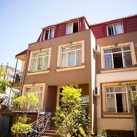 Hotel Black Sea House Батуми Екстериор снимка