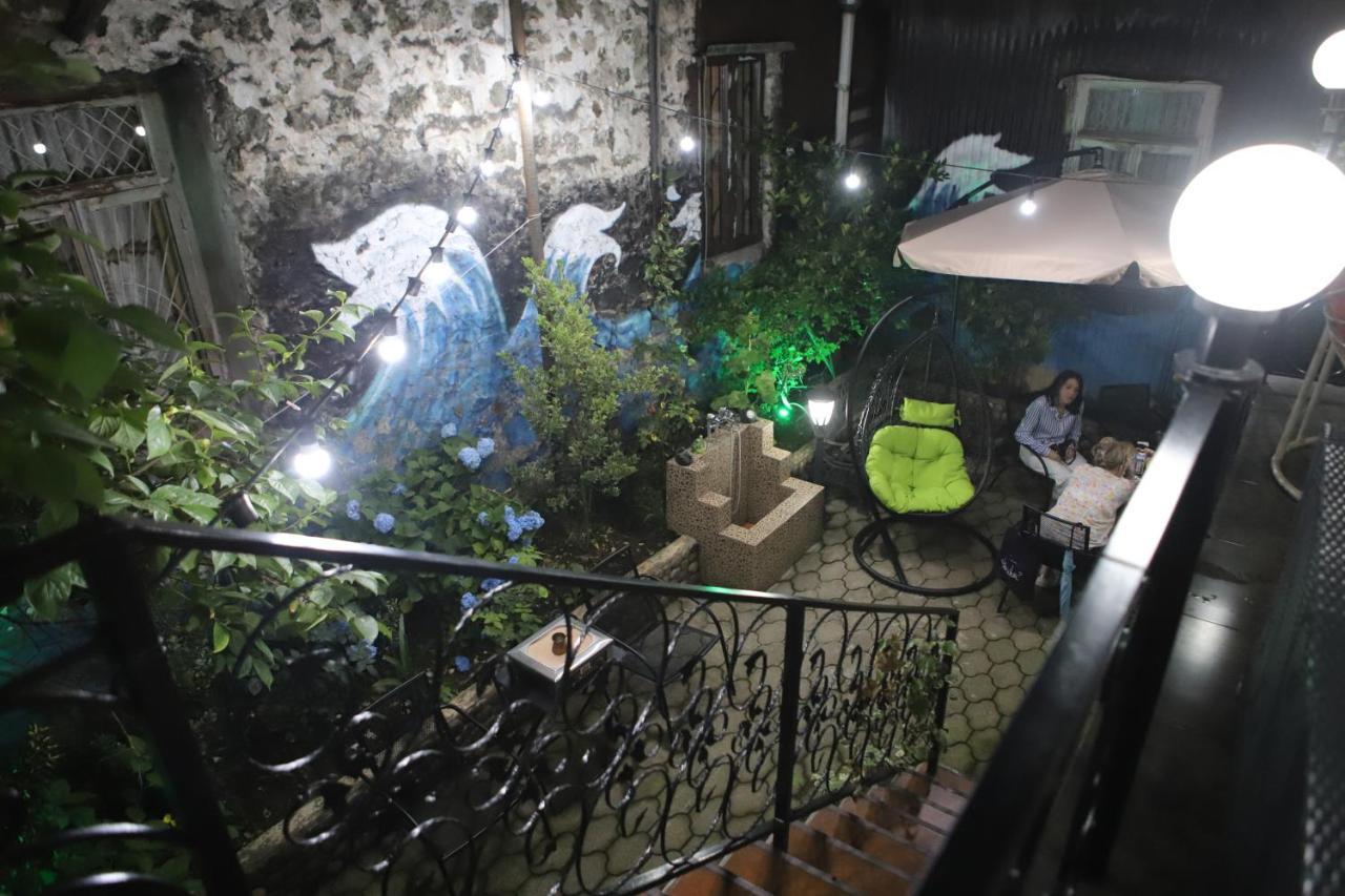 Hotel Black Sea House Батуми Екстериор снимка