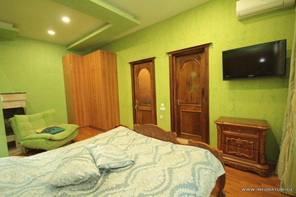 Hotel Black Sea House Батуми Екстериор снимка