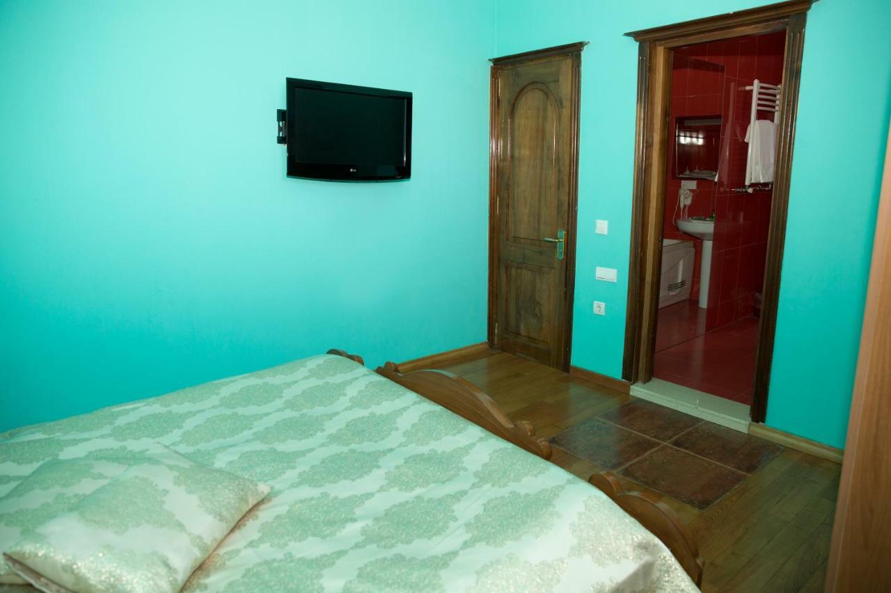 Hotel Black Sea House Батуми Екстериор снимка