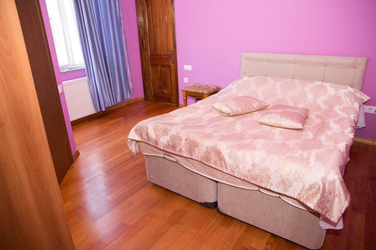 Hotel Black Sea House Батуми Екстериор снимка
